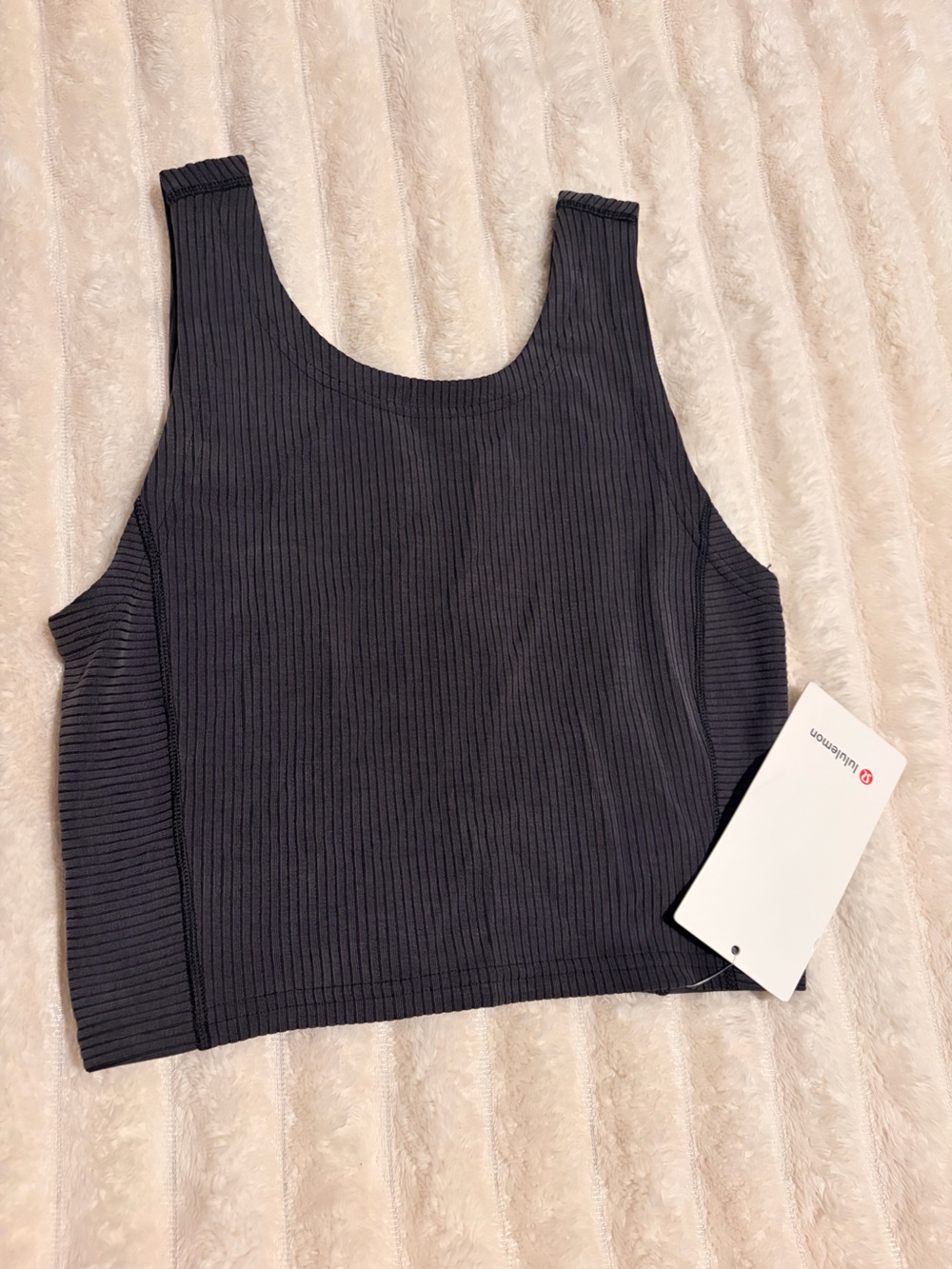 Lululemon Women’s Black/Charcoal Ribbed Softstreme Cropped Top
